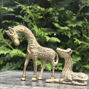 Vintage Brass Giraffe Figurine Set